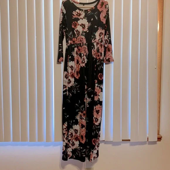 Amazon | Dresses | Womens Floral Maxi Dress Size Xxl Gently Worn Cute And  Comfy | Poshmark